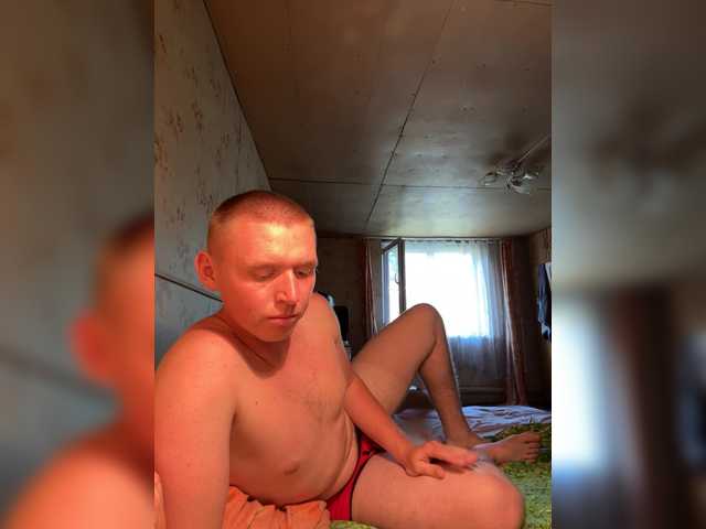 Lizabettt live cam on BongaCams