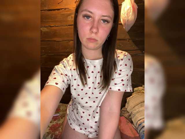 Lizabettt live cam on BongaCams