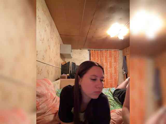 True_iove's cam show statistics and live stream