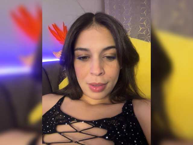papisha1, en vivo ahora en BongaCams