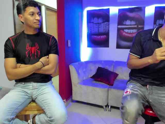thesecret-room webcam