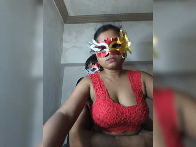 DesiCpl live cam on BongaCams