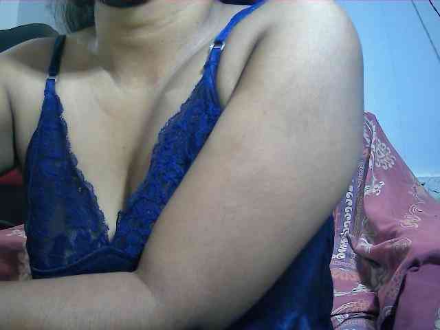 DesiCpl webcam