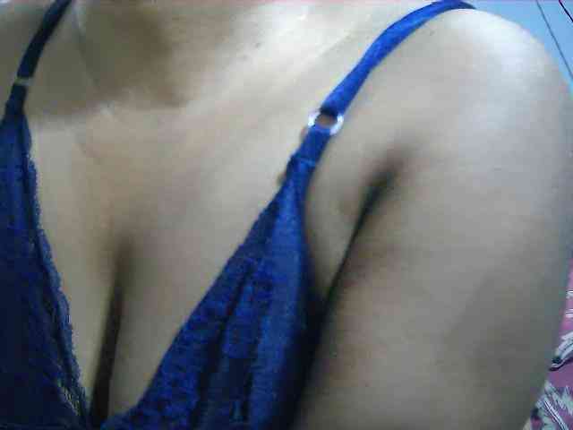 DesiCpl webcam