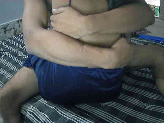 DesiCpl Live Webcam on BongaCams