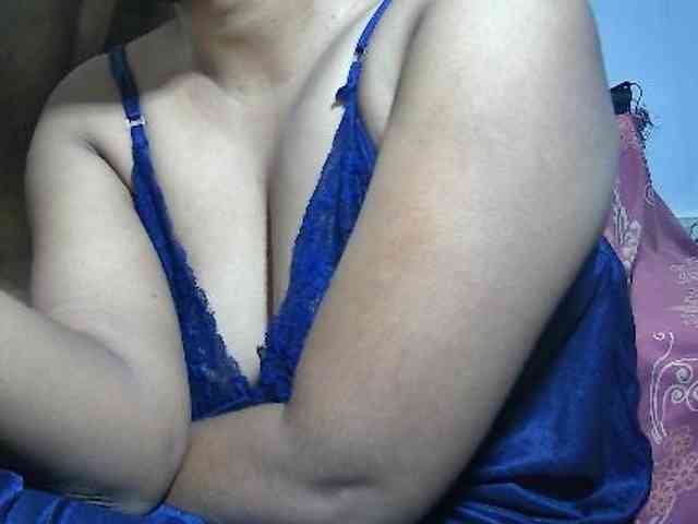 DesiCpl webcam