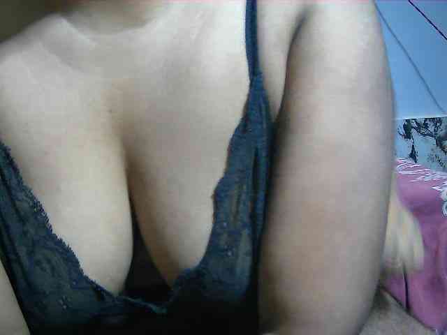 DesiCpl webcam