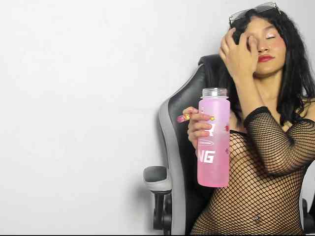 Katrinamoon Live Webcam on BongaCams