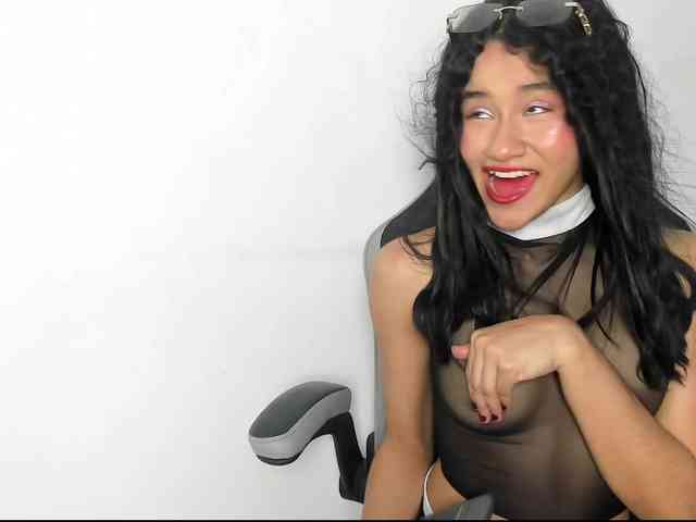 Katrinamoon webcam