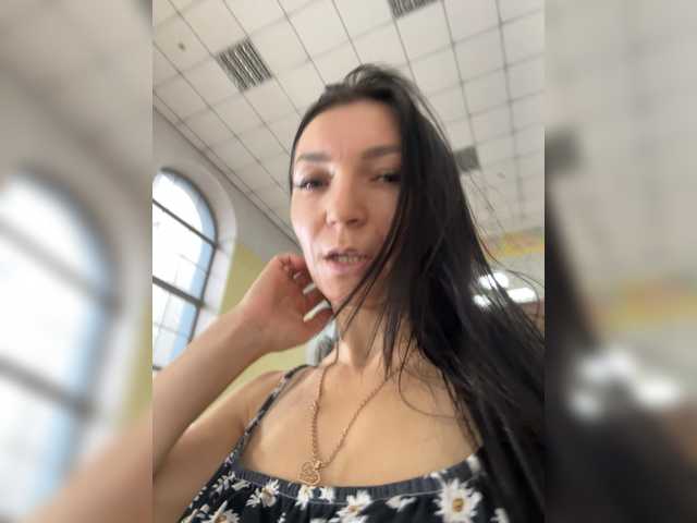 AdelaideLisa live cam on BongaCams