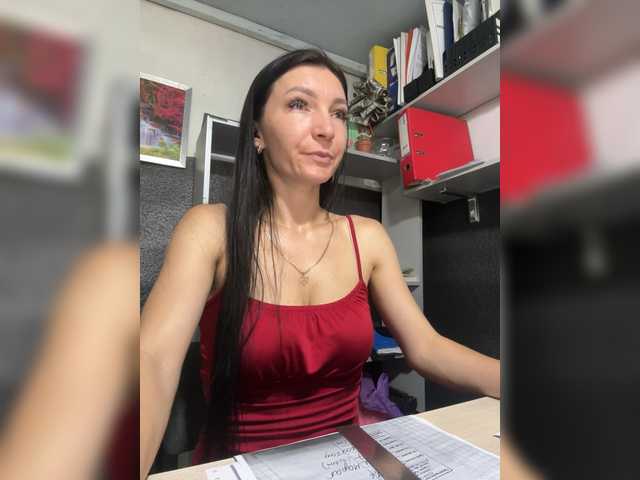 AdelaideLisa live cam on BongaCams