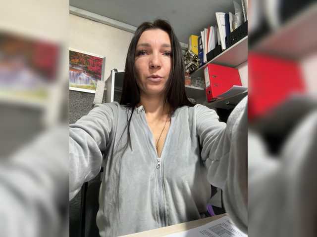 AdelaideLisa live cam on BongaCams
