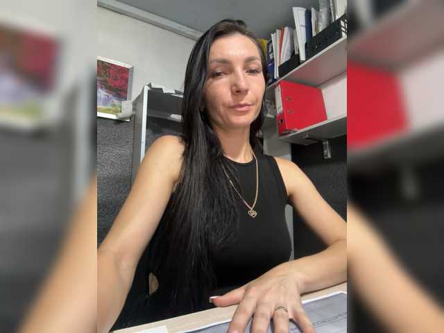 AdelaideLisa live cam on BongaCams
