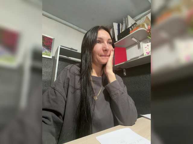 AdelaideLisa live cam on BongaCams