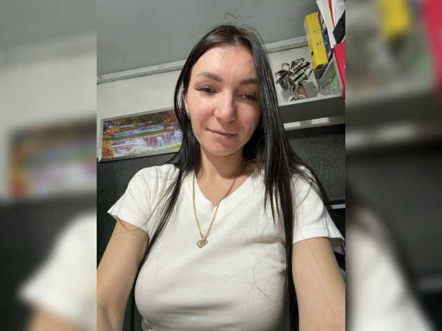 AdelaideLisa live cam on BongaCams
