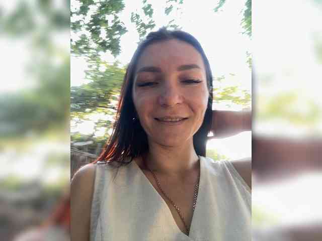 AdelaideLisa webcam