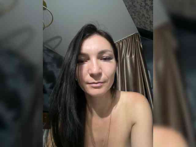AdelaideLisa webcam