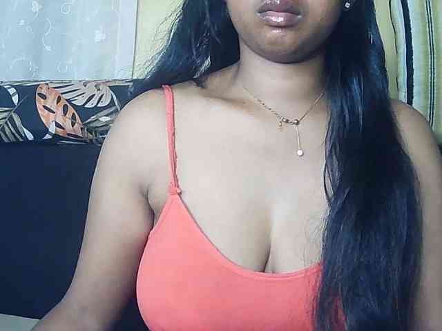 Queenihot webcam