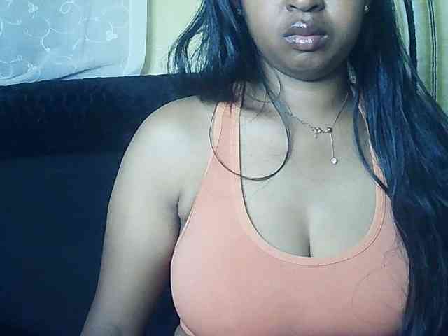 Queenihot webcam