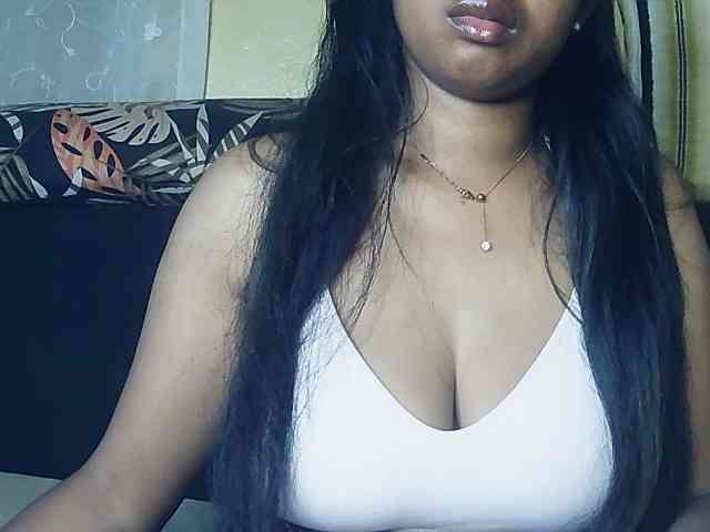 Queenihot webcam