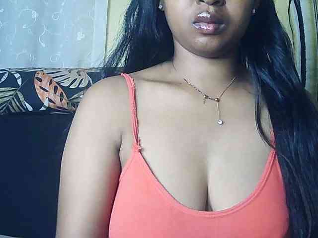 Queenihot webcam