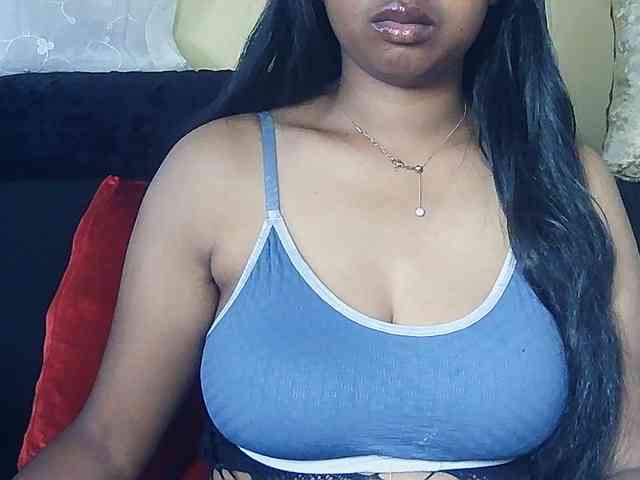 Queenihot webcam