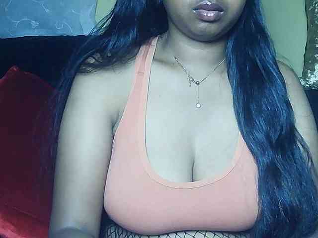 Queenihot webcam