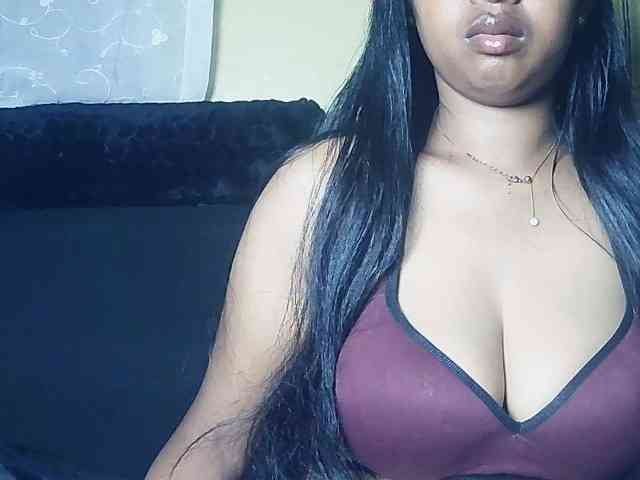 Queenihot webcam