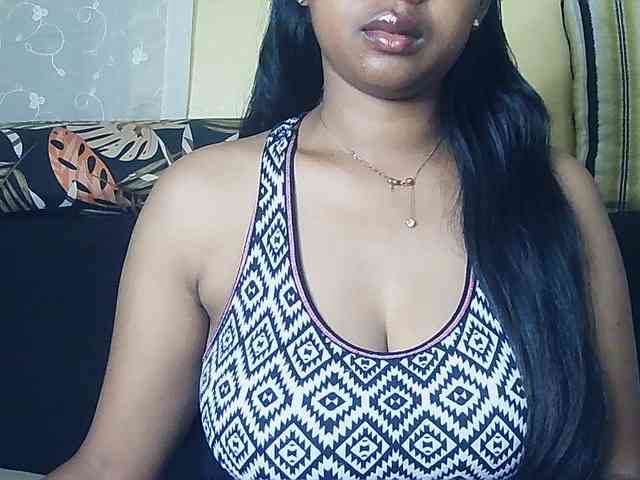 Queenihot webcam