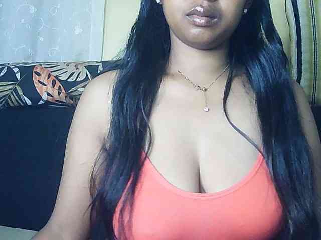 Queenihot webcam