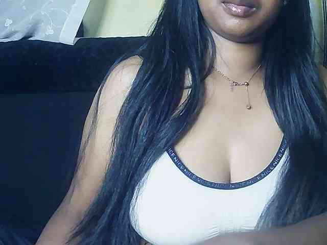 Queenihot webcam