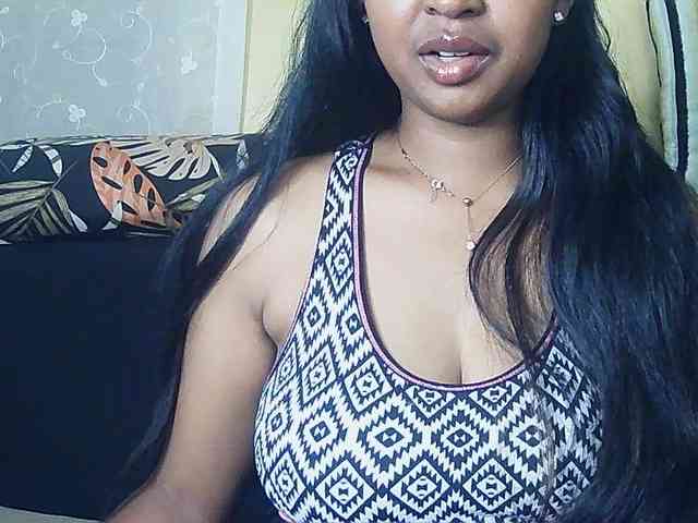 Queenihot webcam