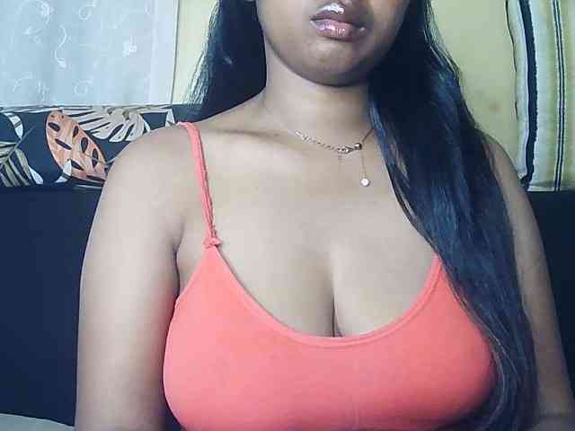 Queenihot webcam