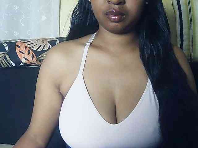 Queenihot webcam