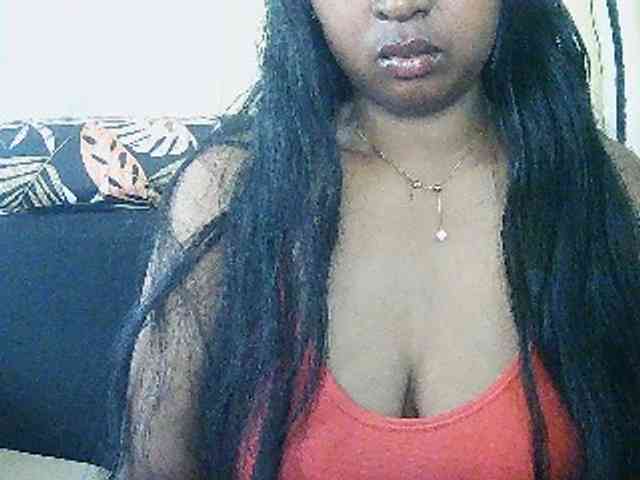 Queenihot webcam