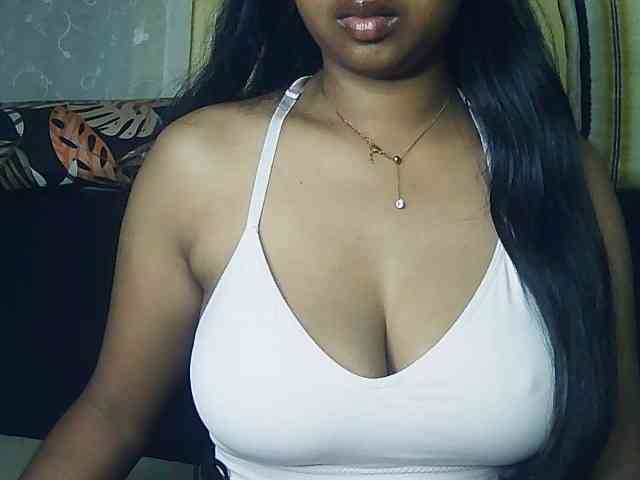 Queenihot webcam