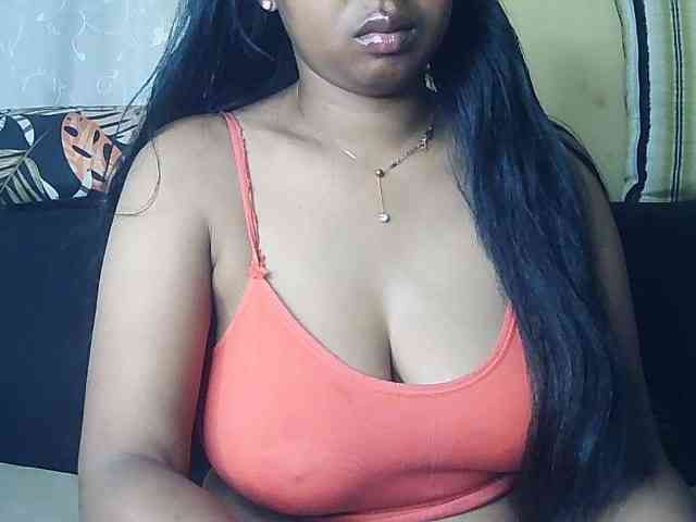 Queenihot webcam