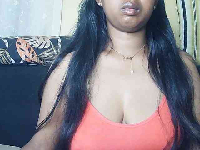 Queenihot webcam