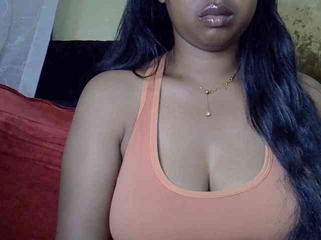 Queenihot webcam