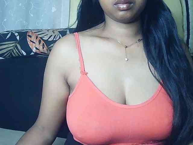 Queenihot webcam