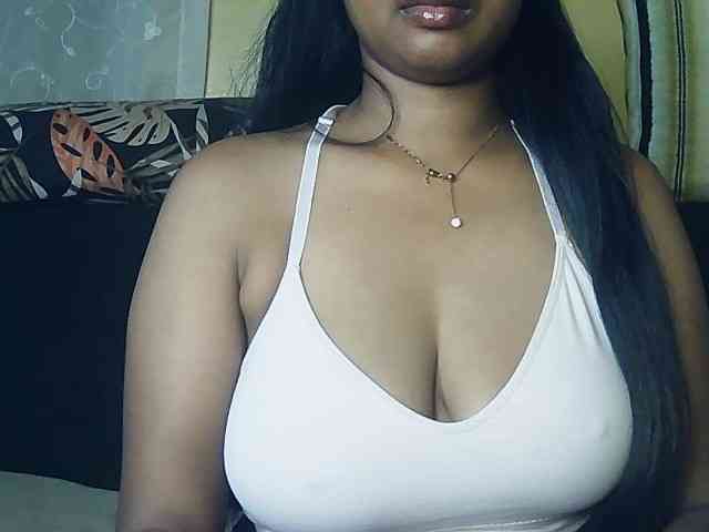 Queenihot webcam