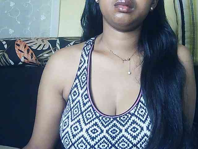 Queenihot webcam