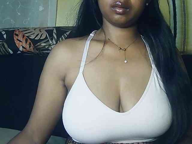 Queenihot webcam