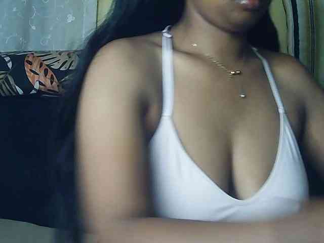 Queenihot webcam