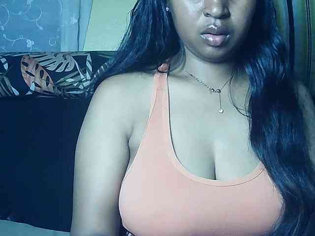 Queenihot webcam