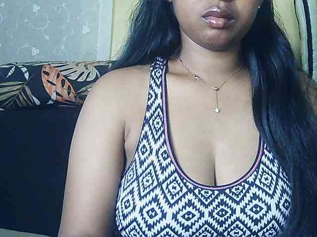Queenihot webcam