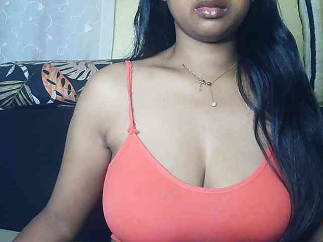 Queenihot webcam