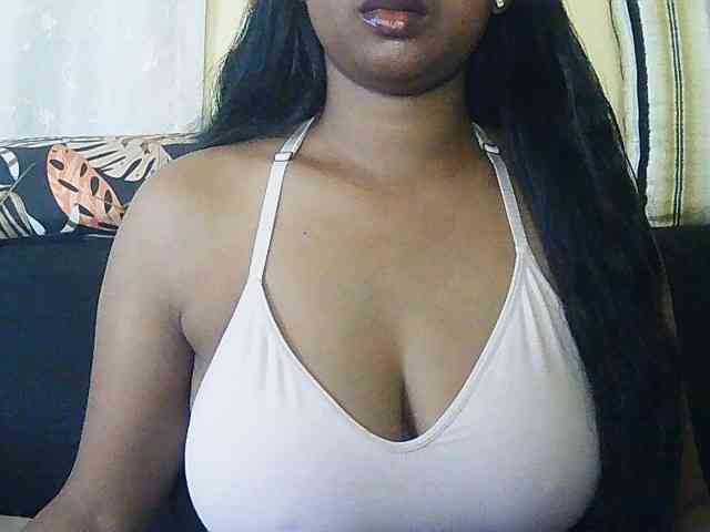 Queenihot webcam
