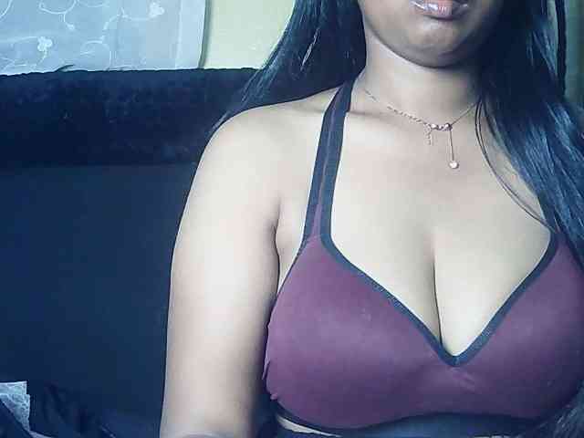 Queenihot webcam