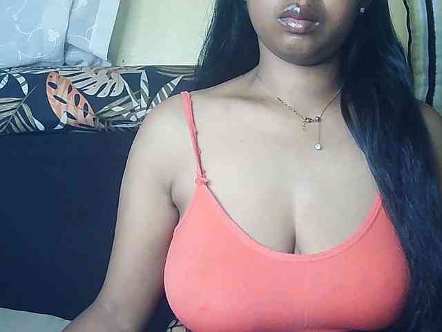 Queenihot webcam